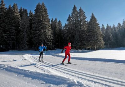 Night-time cross-country ski race at Le Col d’Ornon