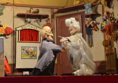 Puppet Show “Les Guignols”