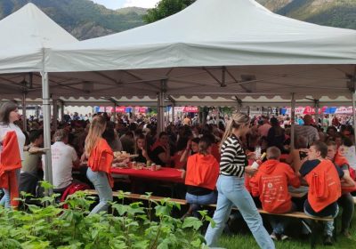 Giant barbecue – Alpe d’Huzes charity meal