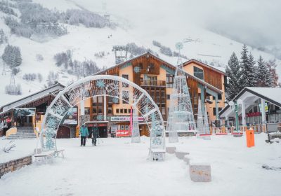 Caisse centrale – main skipass desk