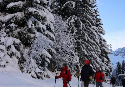 ESF snowshoe outing: Sunset at Pré Reynaud.