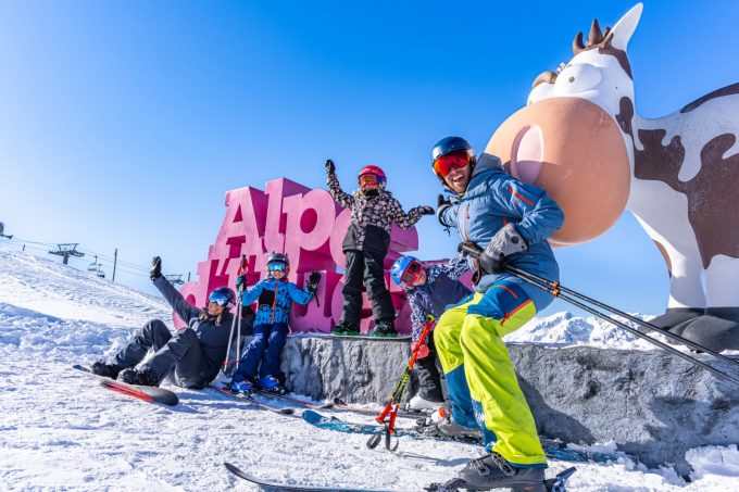 Family skiing +_Alpe d’Huez