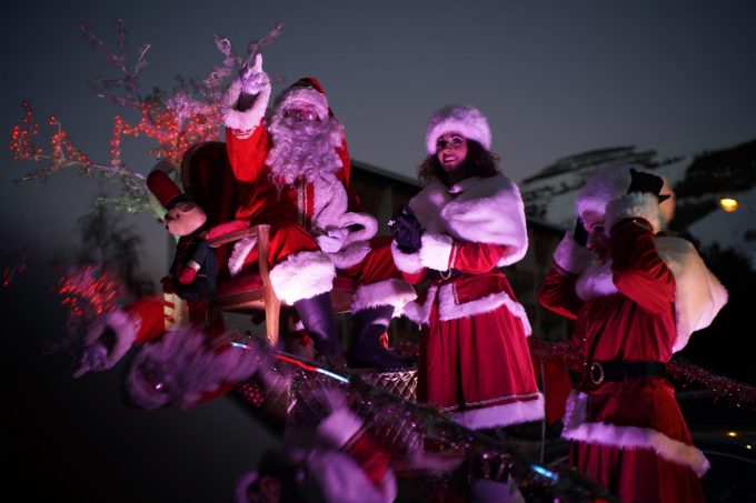 Santa Claus parade_Les Deux Alpes