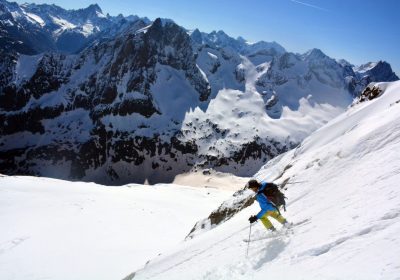 Ski touring from the Plan du Lac